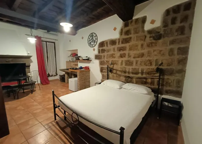 アパート Bagnaia Suite バニャイア